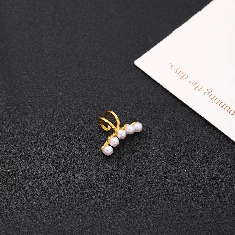 Ear Cuff με Μαργαριτάρια και Χρυσό Σύρμα