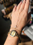 Χρυσό Hand Chain με Κρυστάλλινες Πέτρες