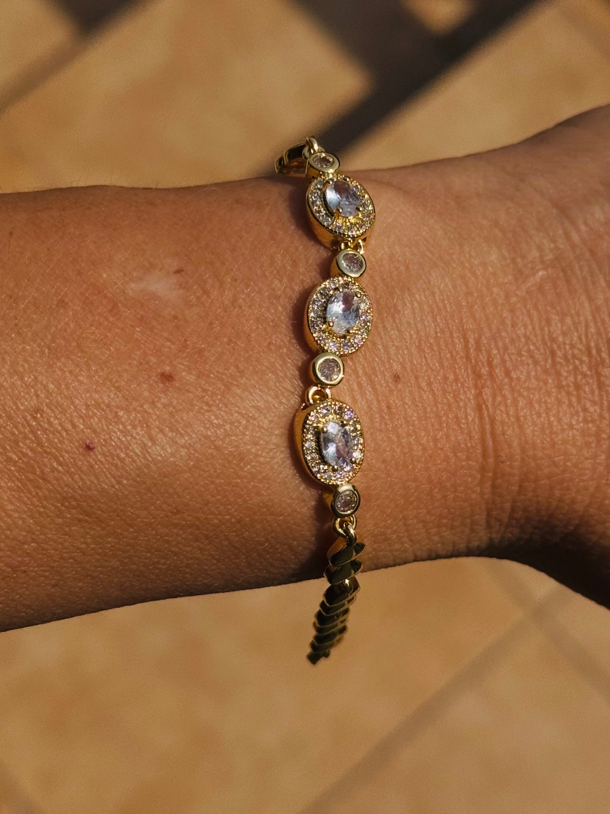 Βραχιόλι Χρυσό με Πέτρες Zircon Halo