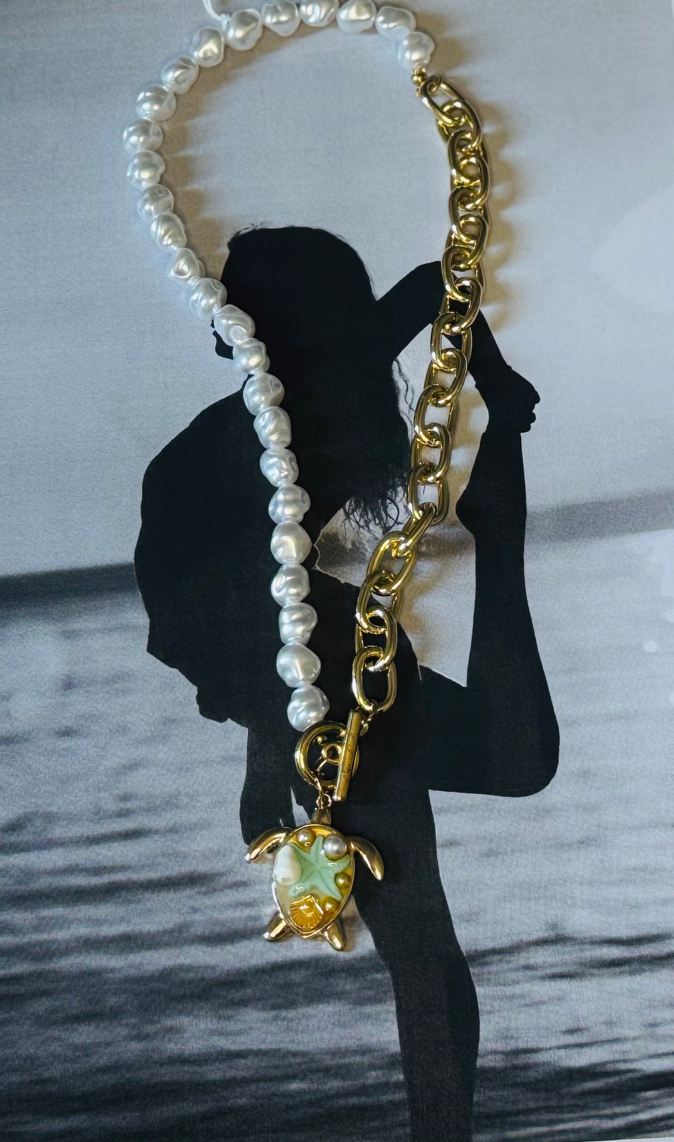 Turtle Pearl Chain Necklace – Κολιέ Χελώνα & Μαργαριτάρια