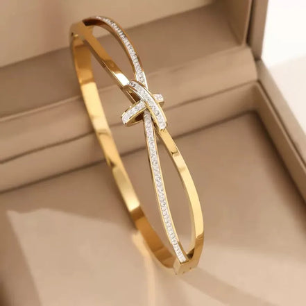 Crystal Bow Gold Bangle